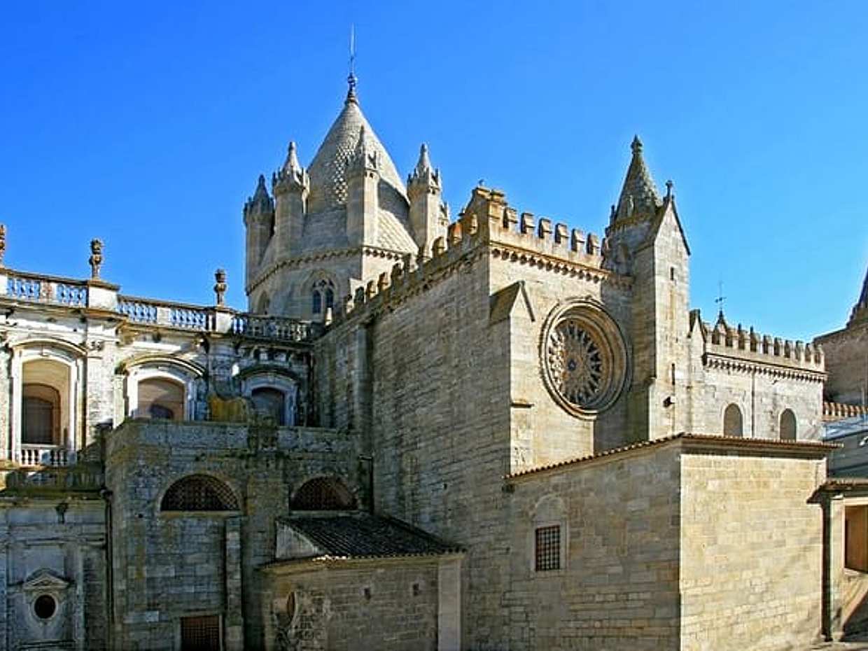 ÉVORA CARTUXA WINE TASTING PRIVATE TOUR (Tasting of 3 selected wines), photo 2