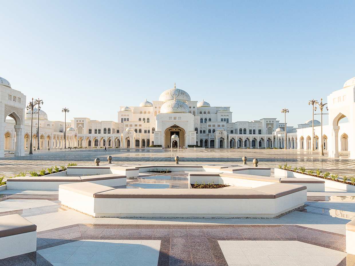 Tour privato di Abu Dhabi di un'intera giornata con partenza da Dubai, photo 2