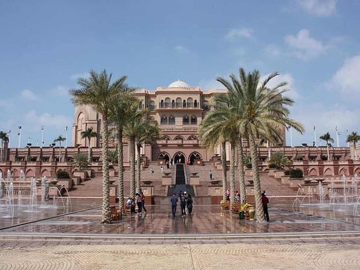 Abu Dhabi City Tour Including Ferrari World Tickets Guided Tour from Dubai, photo 4