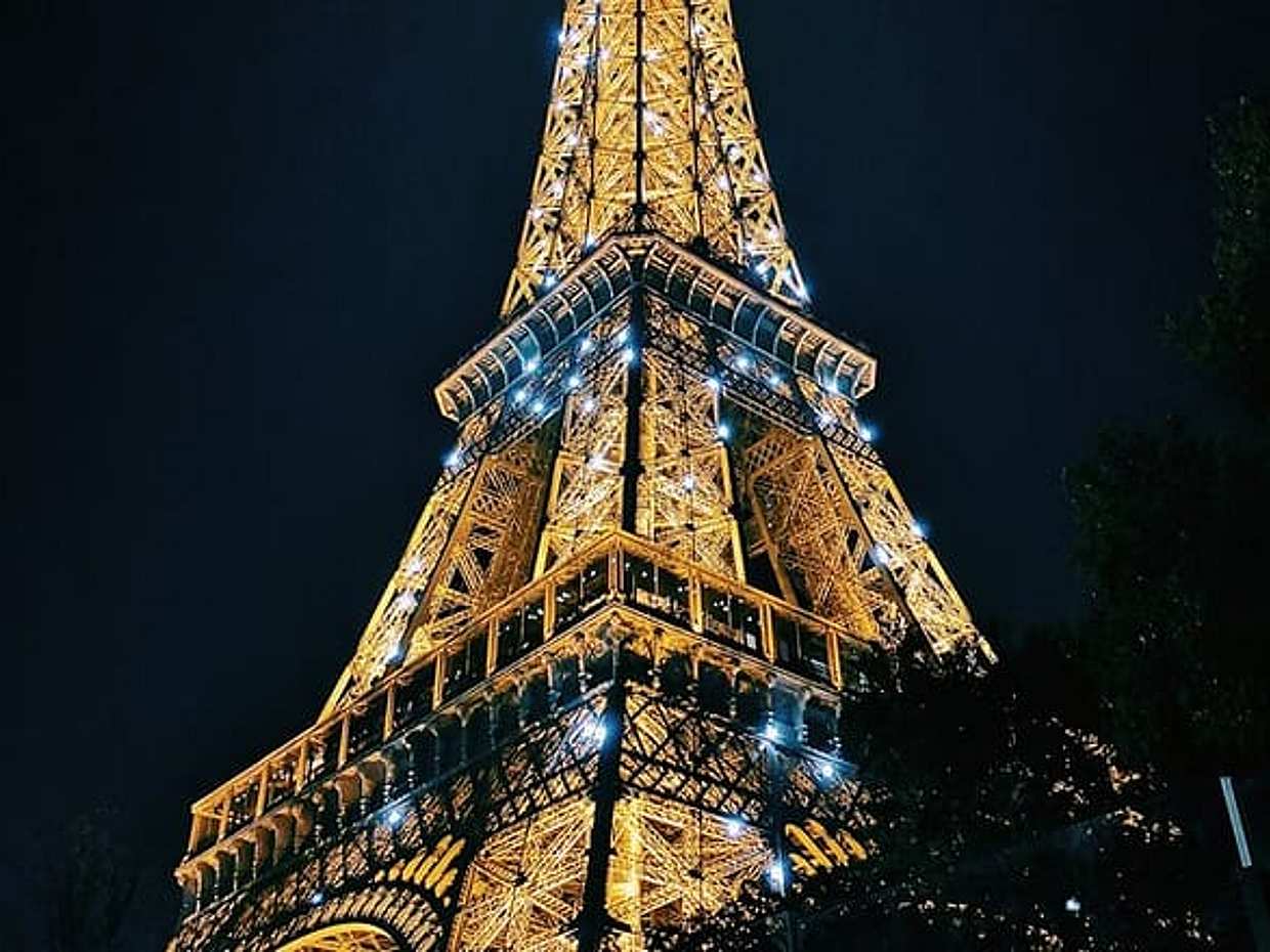 Eiffel Tower Skip The Line Summit with Host, photo 3