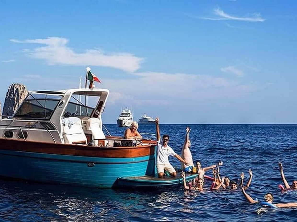 From Sorrento: Discover Capri and Blue Grotto, photo 2