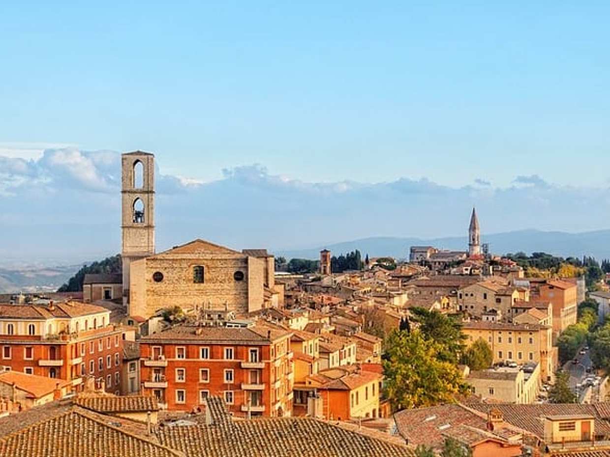 Perugia Scavenger Hunt & Highlights Self-Guided Walking Tour