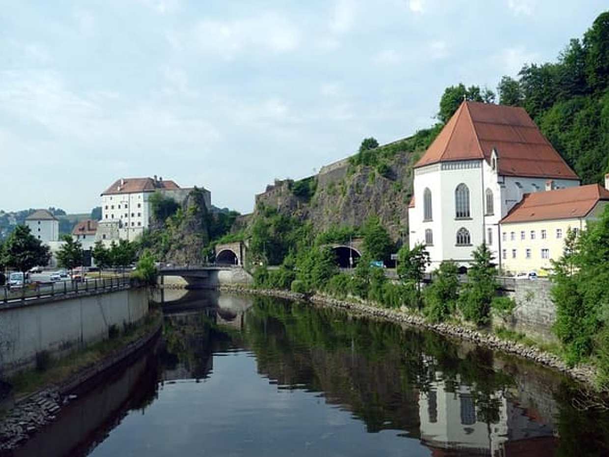 Passau - Inn River Stroll with picturesque city views, photo 2