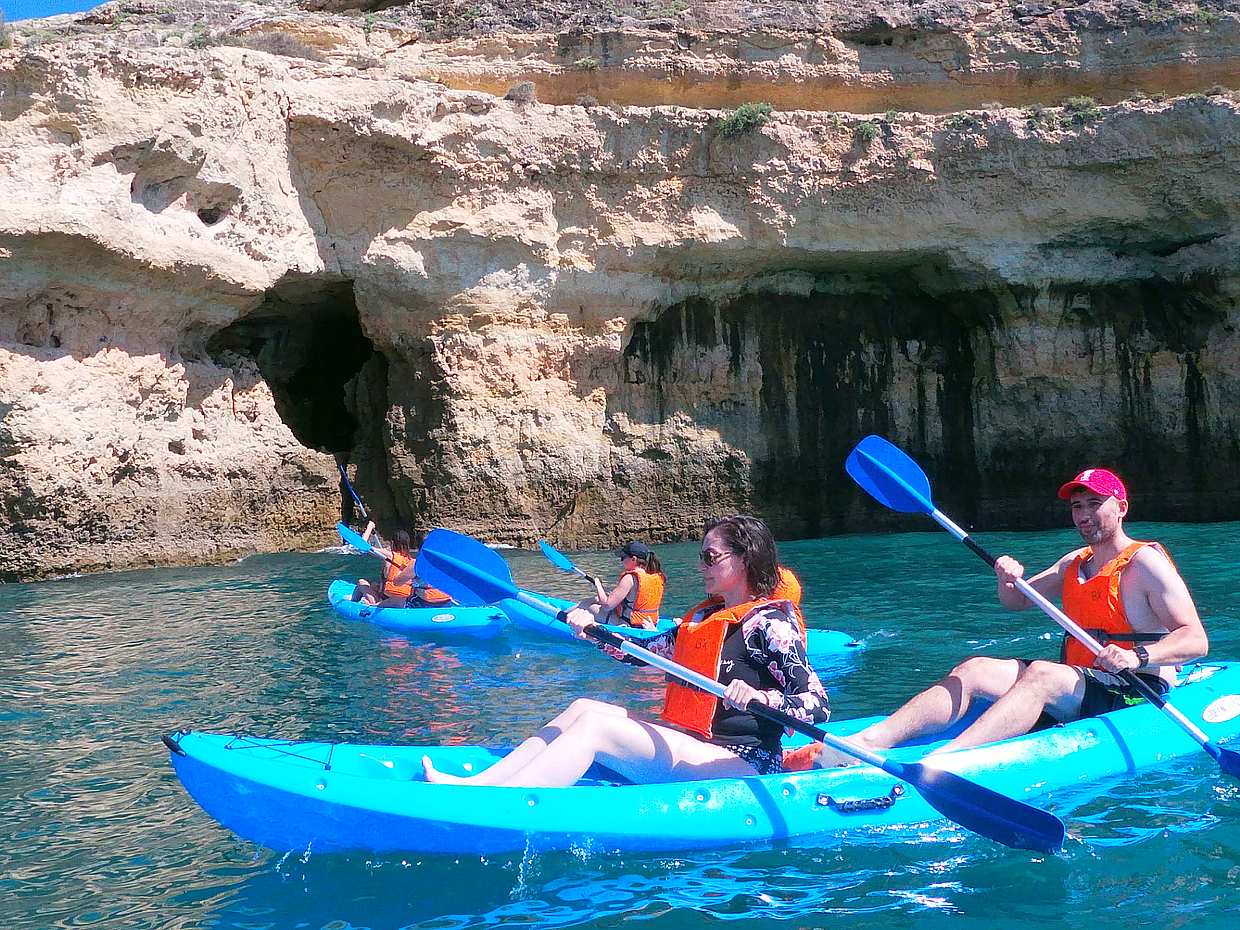 Benagil Höhlen Kajak Erlebnis in Portugal, Carvoeiro
, photo 4