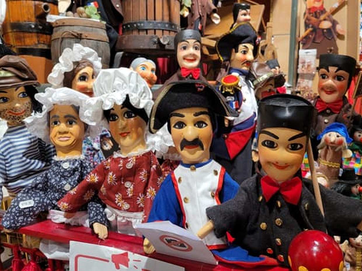 Lyon city of Guignol, photo 3