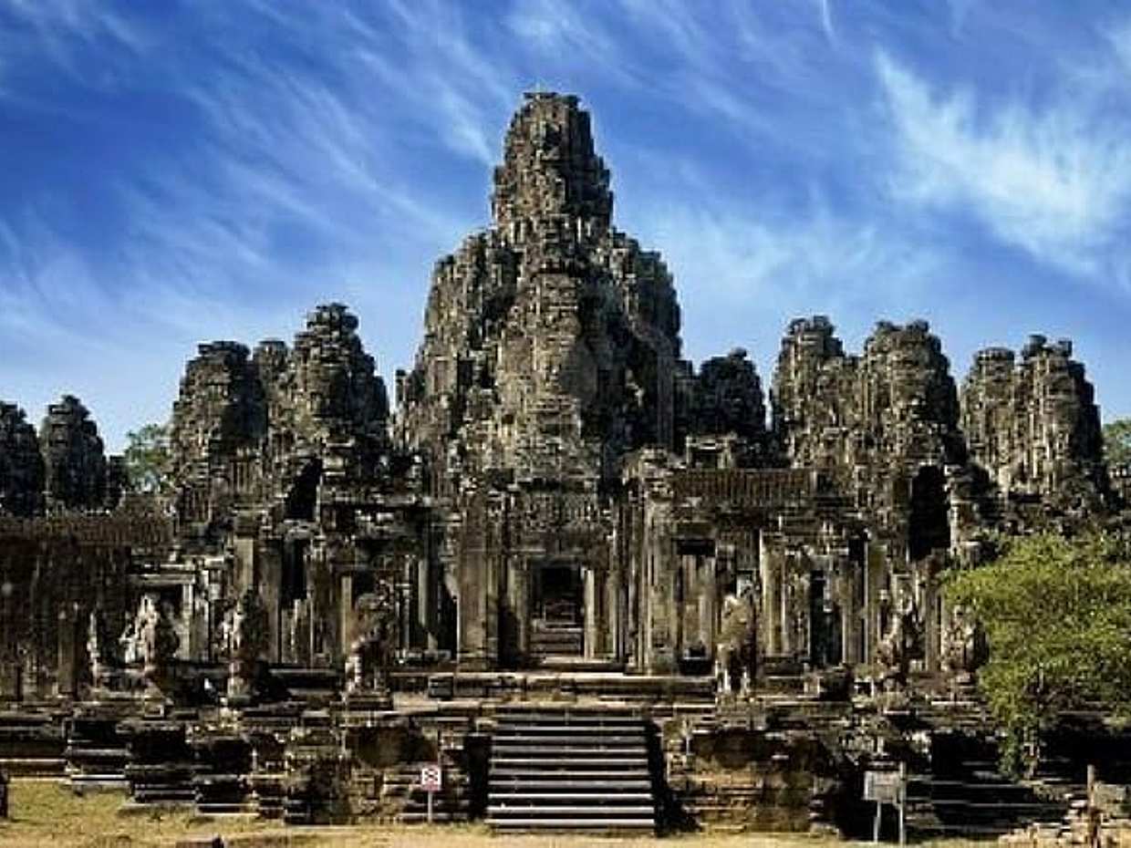 2-Day Private Siem Reap: Angkor Temples & Floating Village, photo 4