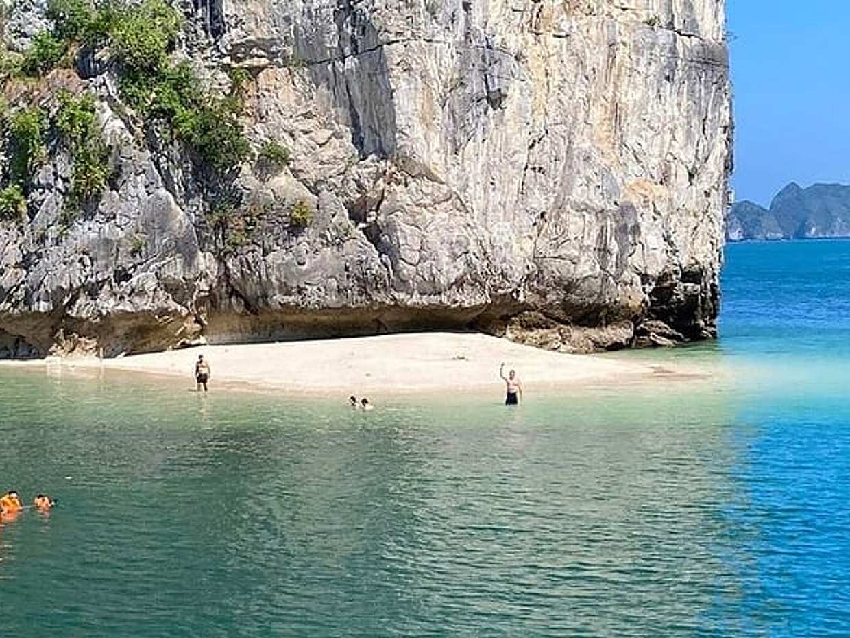 From Halong: Private Canoe Discover Lan Ha Bay’s Hidden Gems, photo 5
