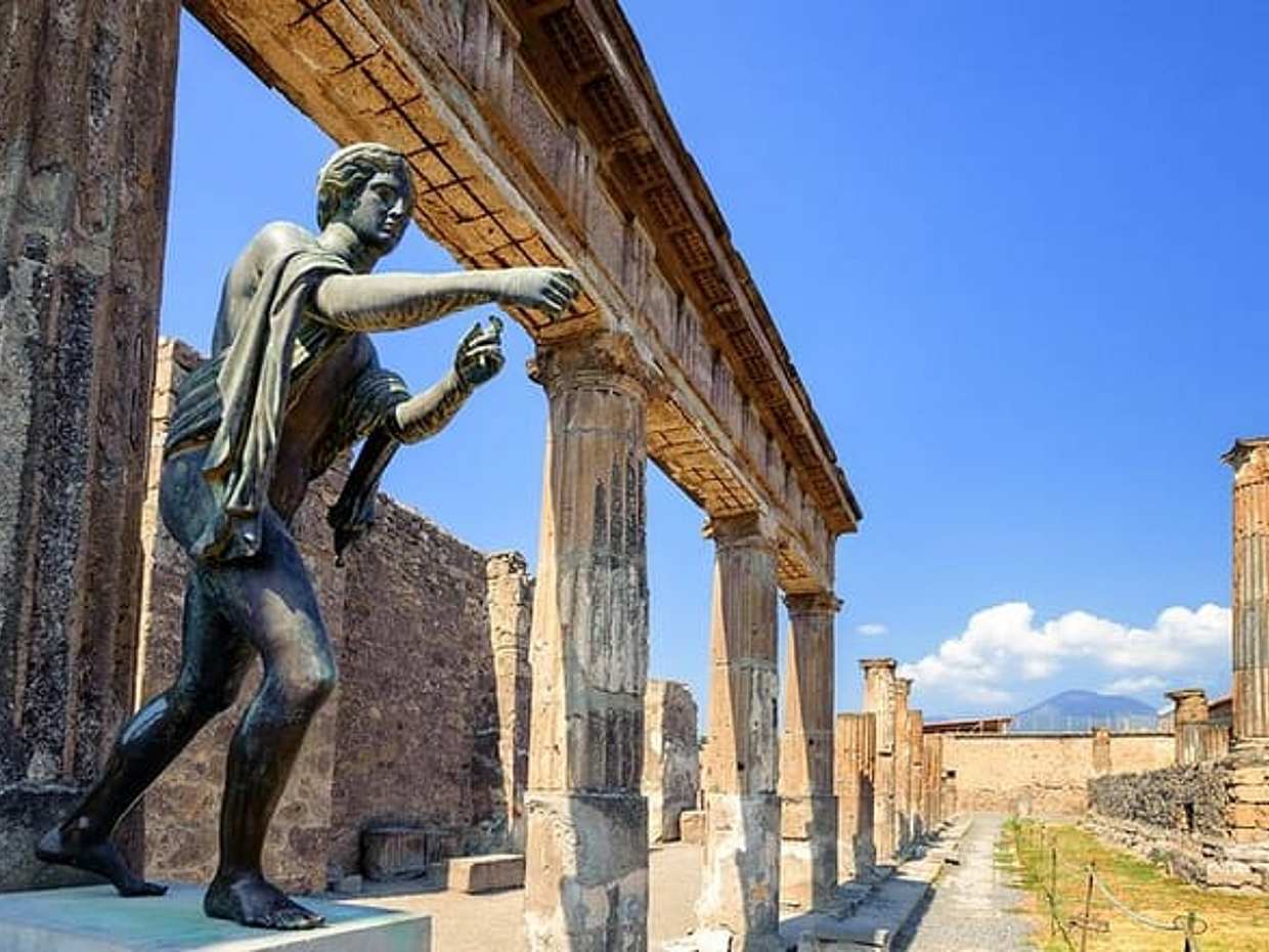 Discovering Pompeii and Herculaneum - VIP Tour with Lunch, photo 2