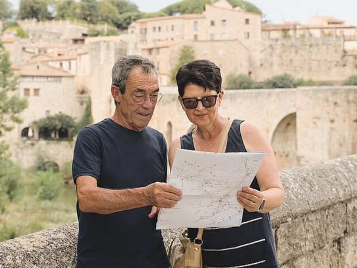 انتقال خاص من زيورخ إلى برن، توقف لمدة ساعتين في سولوتورن في سويسرا، زيورخ, photo 3