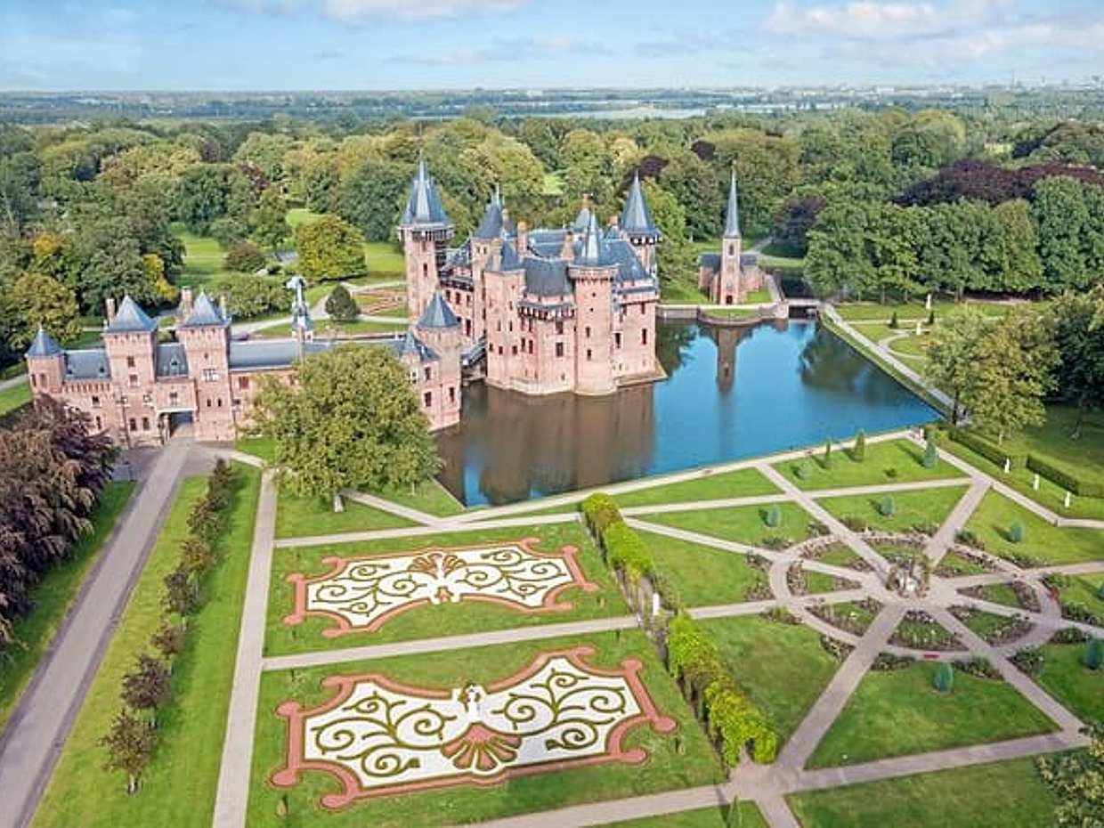 Trasferimento privato: Rotterdam>Amsterdam, 2h di sosta al Castello di De Haar nei Paesi Bassi