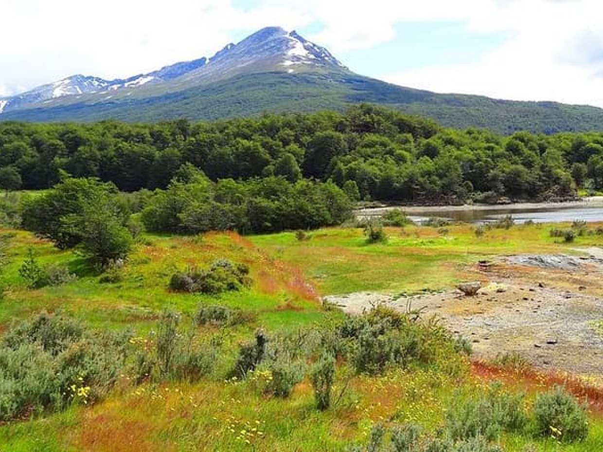 Private Excursion to the Tierra del Fuego National Park With Trekking And Canoes, photo 3
