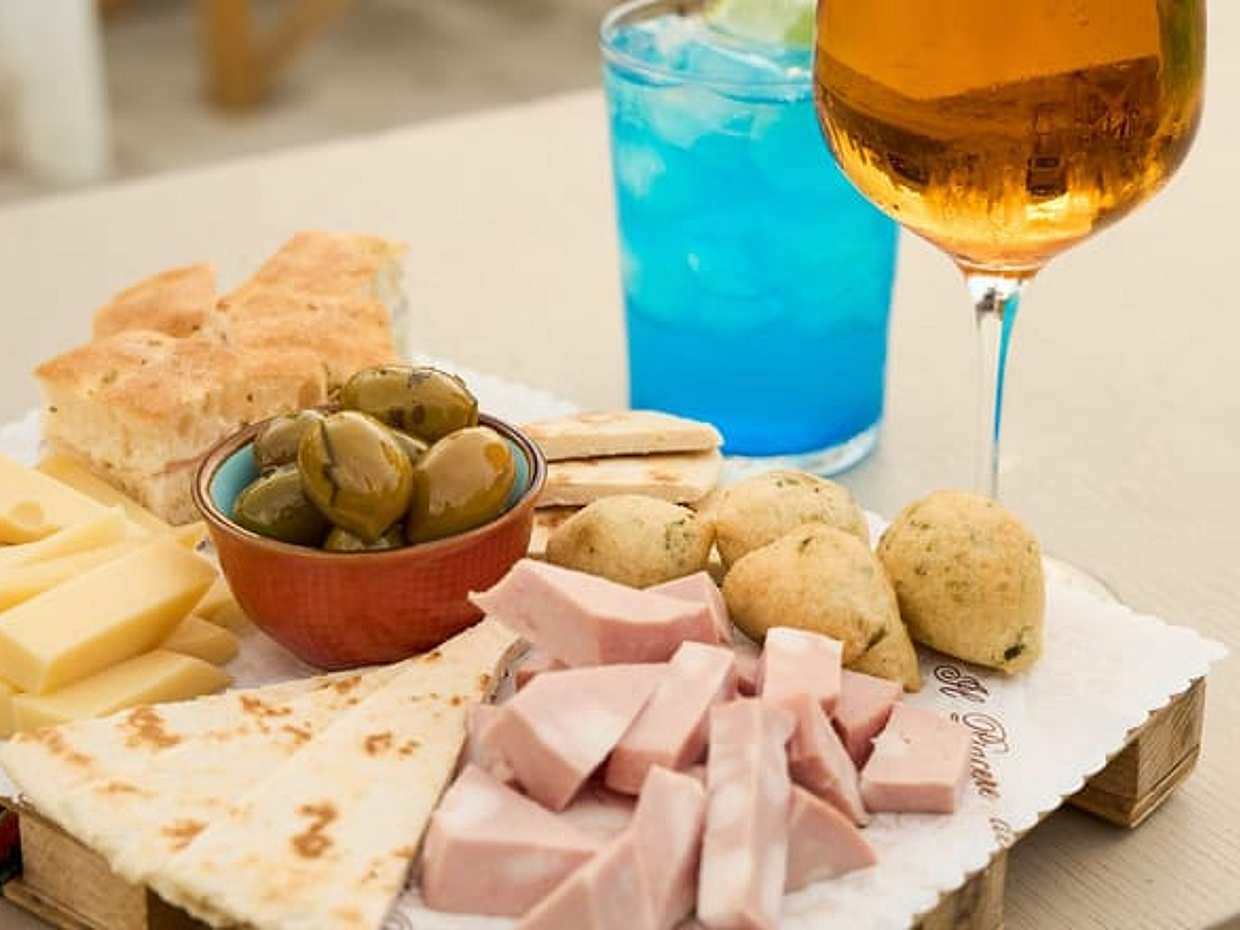 Museum of Salt and typical aperitif with tasting of local product, photo 2