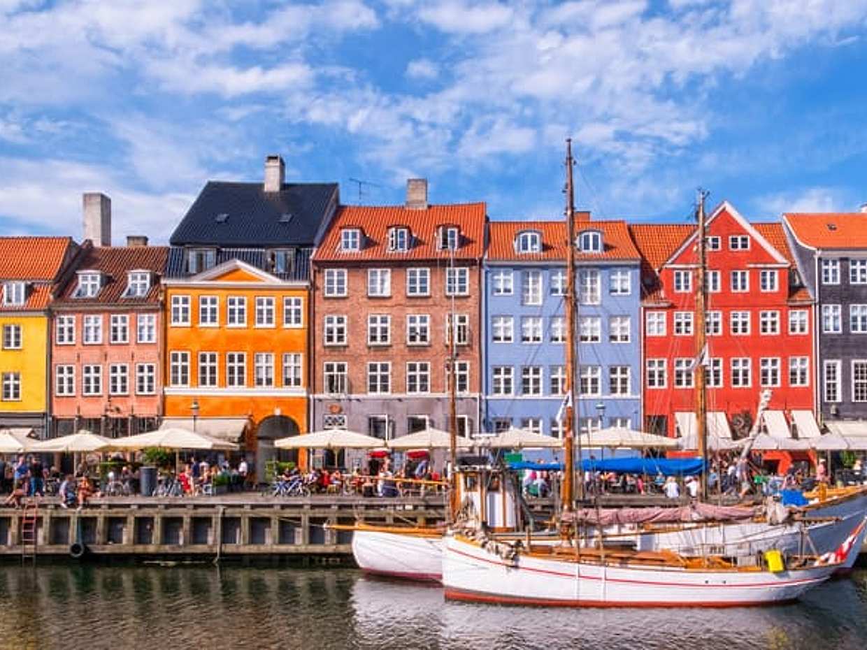 2 Hours : Copenhagen City Highlights Group Walking Tour - German, photo 3
