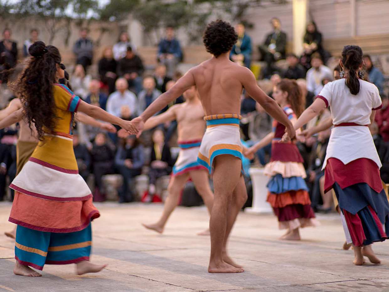 Knossos Palace and Minoan Performance from Rethymno in Greece, photo 5