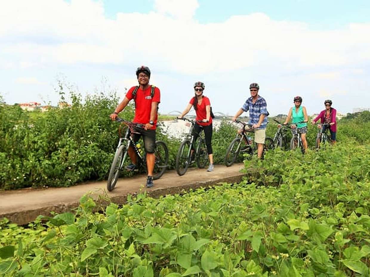 AMAZING BIKING TOUR AROUND HANOI CITY AND COUNTRYSIDE WITH LOCAL GUIDE, photo 5