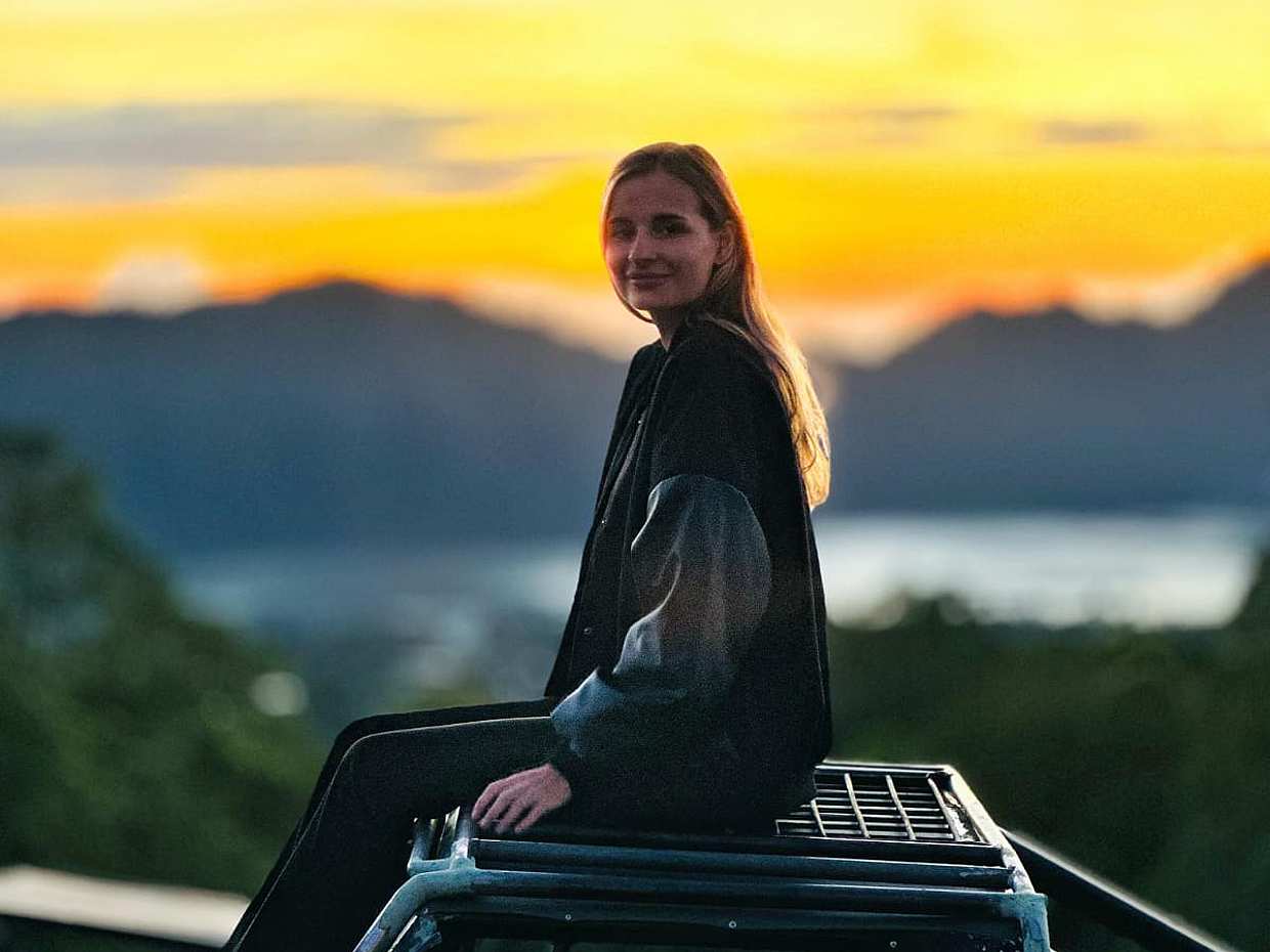 Mt Batur Sunrise на джипе и природные горячие источники в Индонезии, гора Батур.
