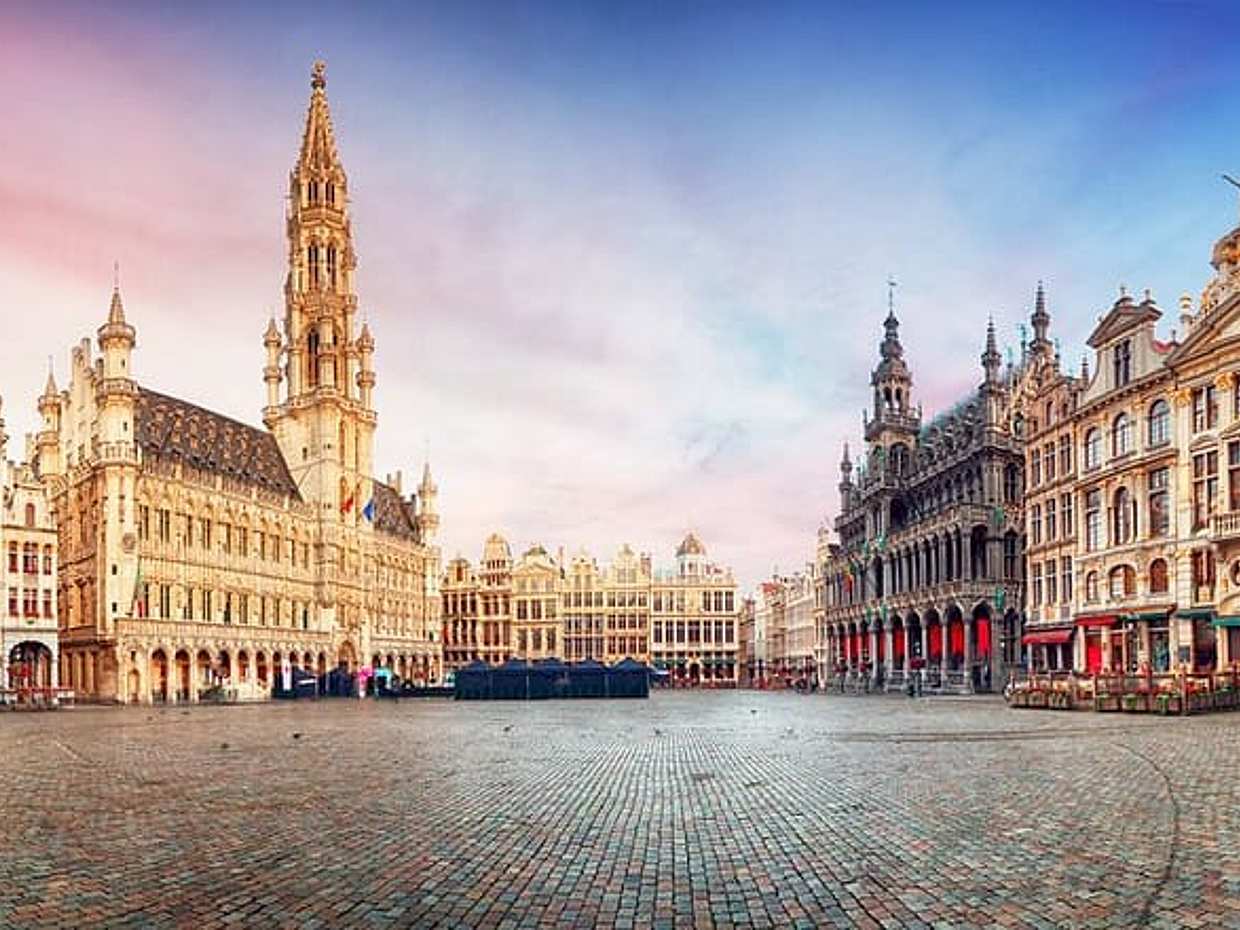 "Privé transfer van Amsterdam naar Brussel, 2 uur stop in Den Haag in Nederland", photo 3