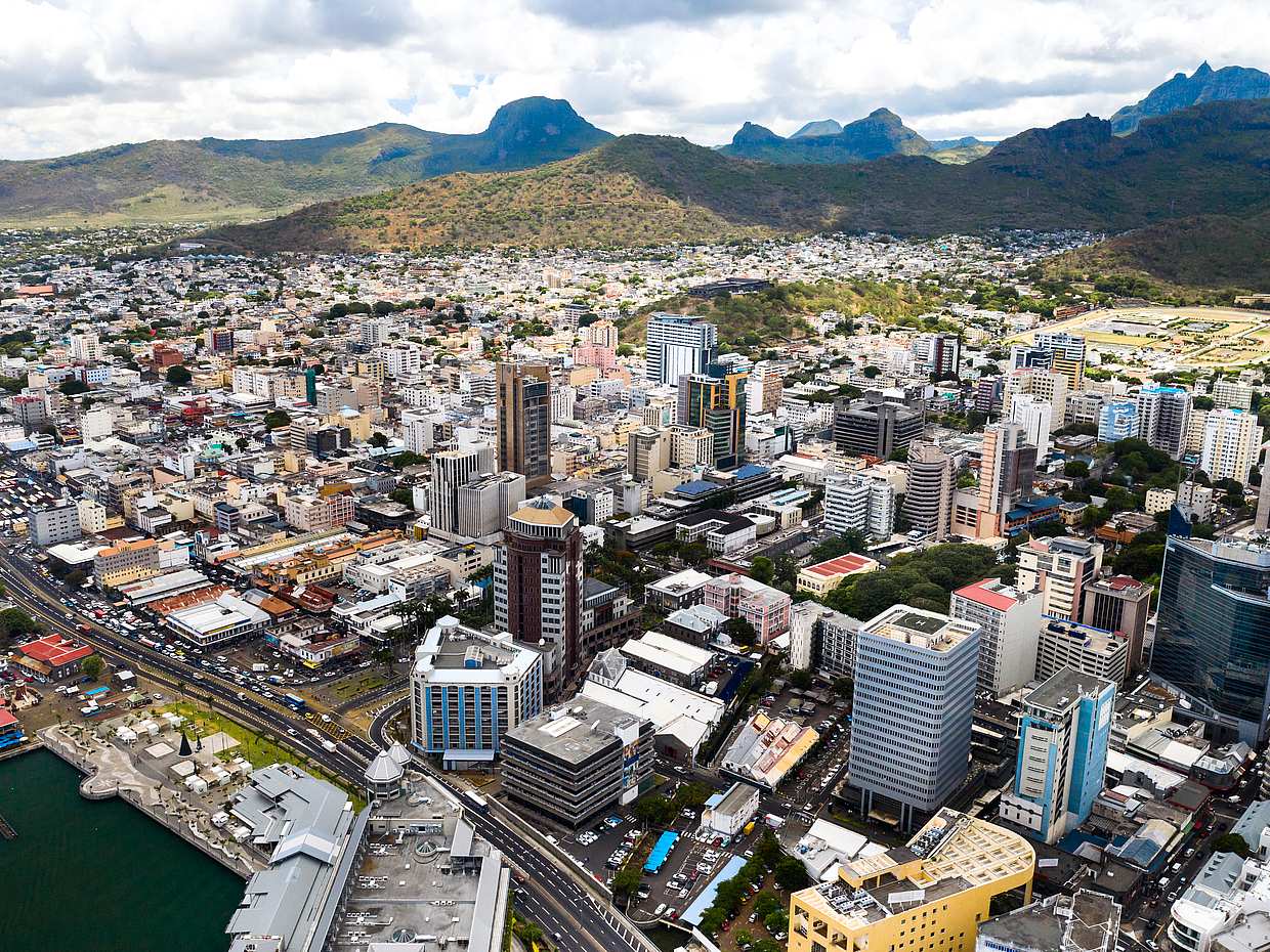Magic Helicopter Private Sightseeing Tour from Triolet in Mauritius, photo 3