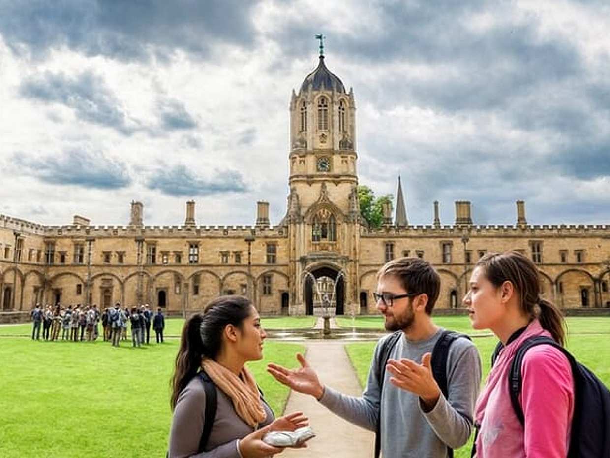 Oxford Private Day Trip from London: Lunch & Colleges Option in United Kingdom, Waterperry