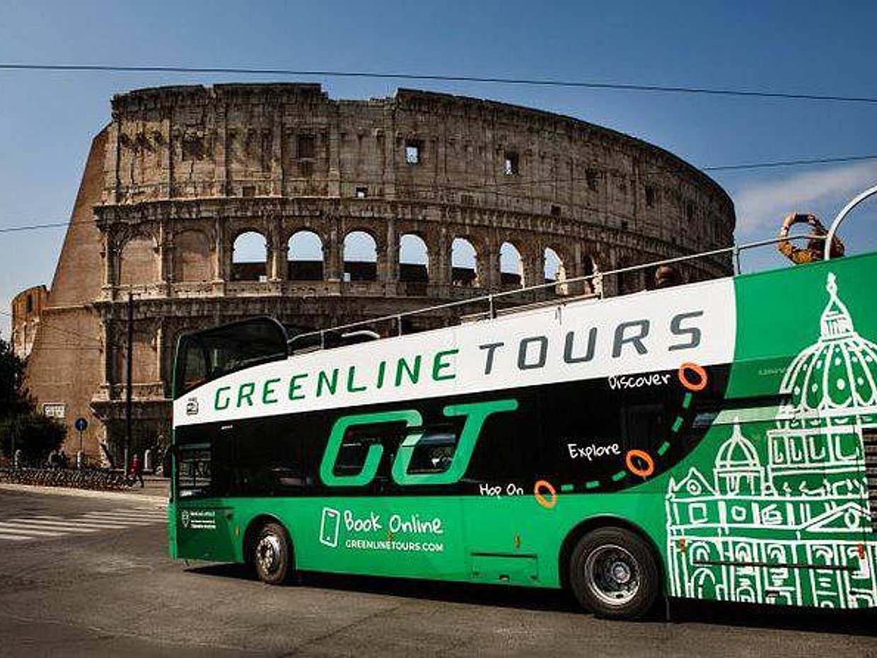 Hop-On Hop-Off Panoramic Rome Bus Tour 72 Hours in Italy, Piazza Venezia, photo 5