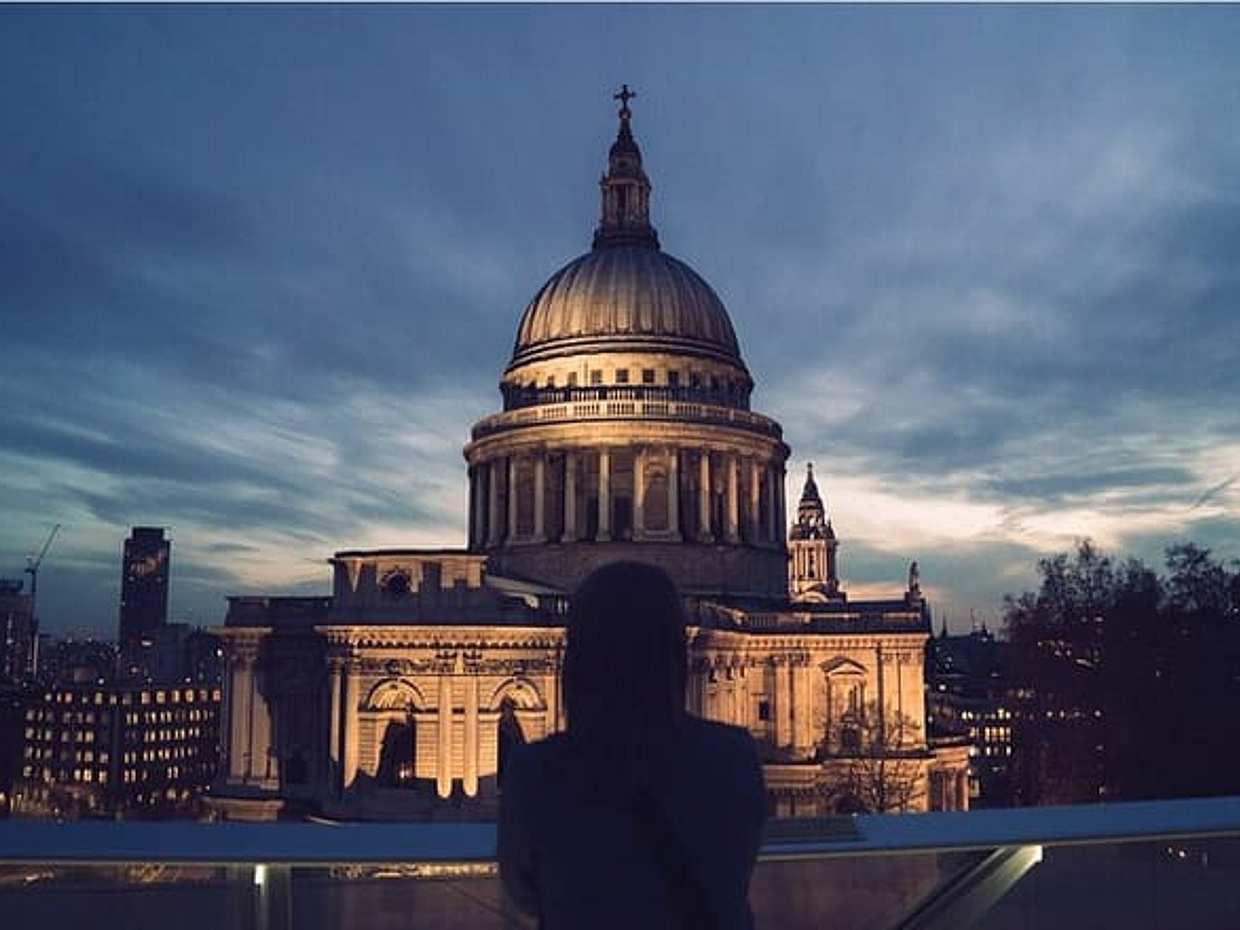 "Haunted London: Geisterjagd Selbstgeführte Wanderung in Großbritannien"