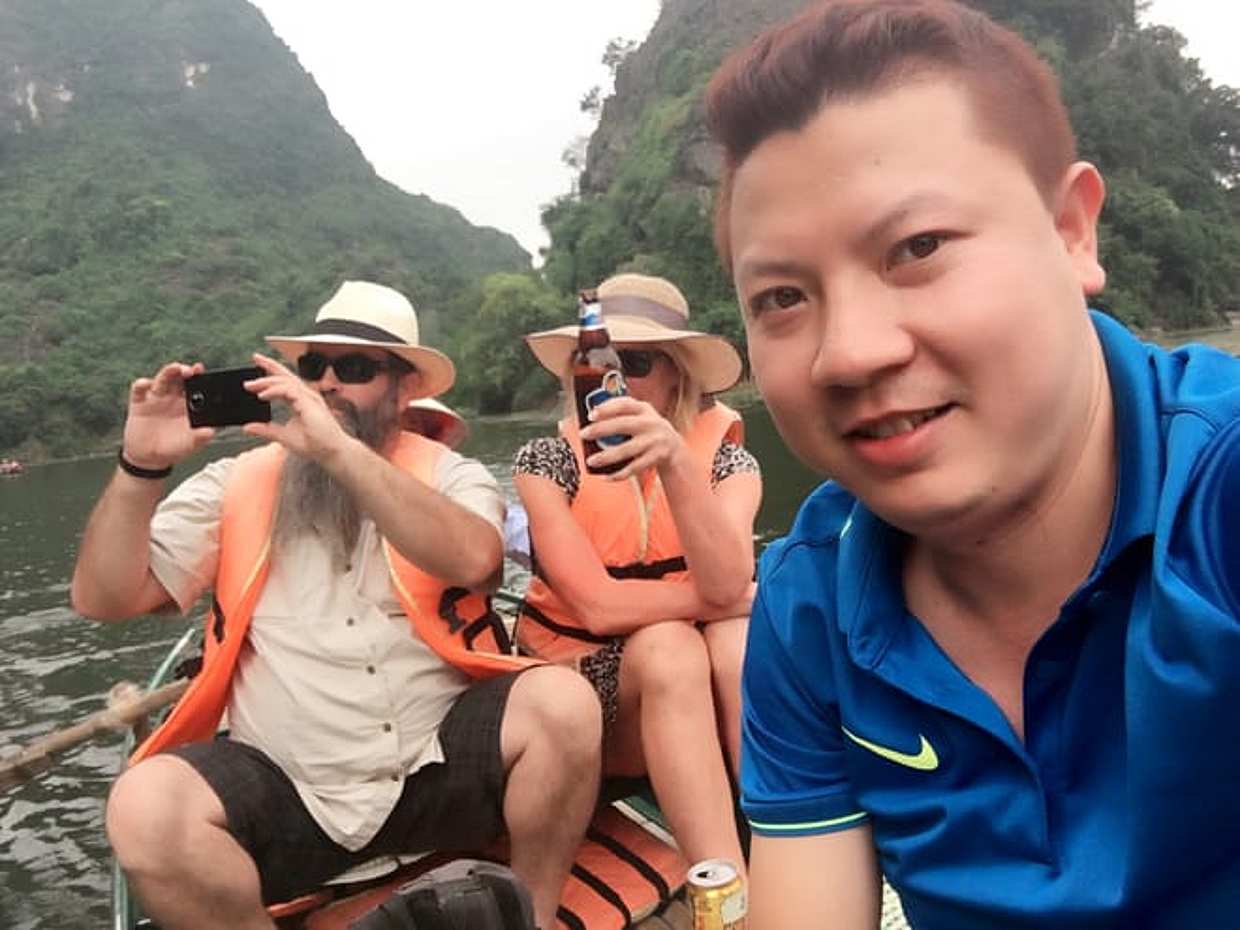 Ninh Binh Day Trip To Hoa Lu Capital & Sampan Boat to Tam Coc, Vietnam, photo 4
