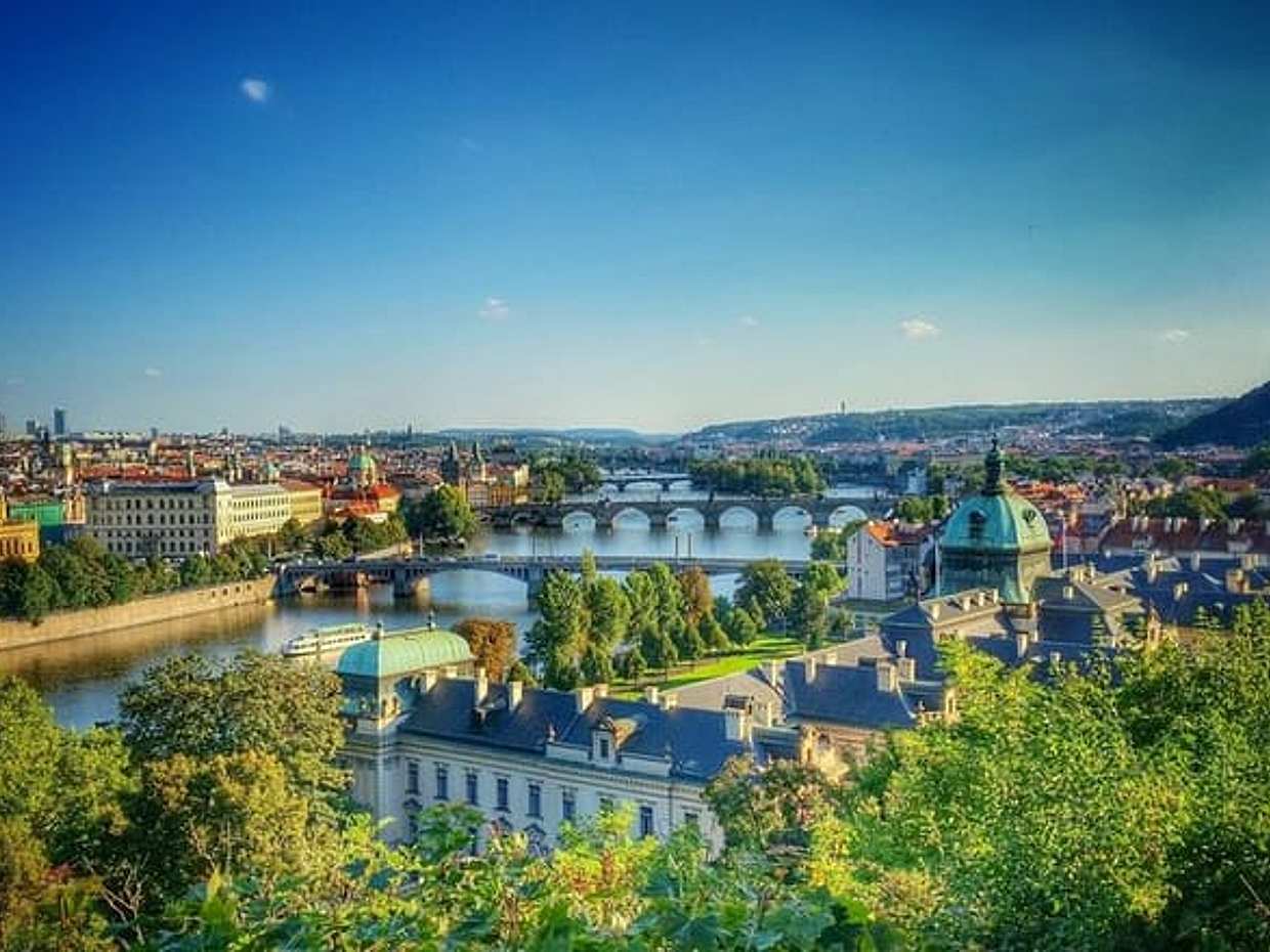Mejor de la Gastronomía e Historia de Praga, recorrido a pie de 4 horas en la República Checa.