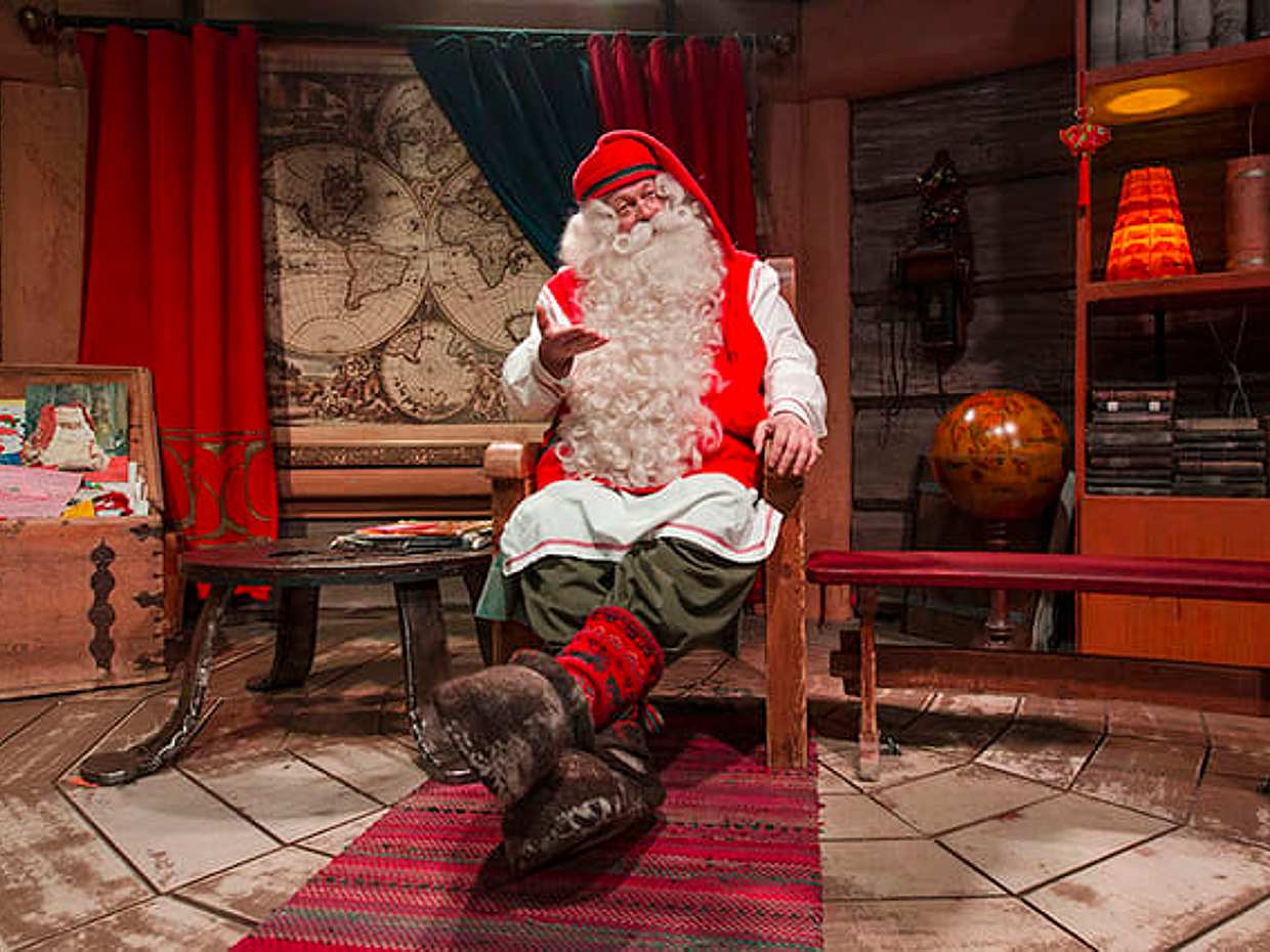 Santa Claus Village & Rovaniemi Day Trip