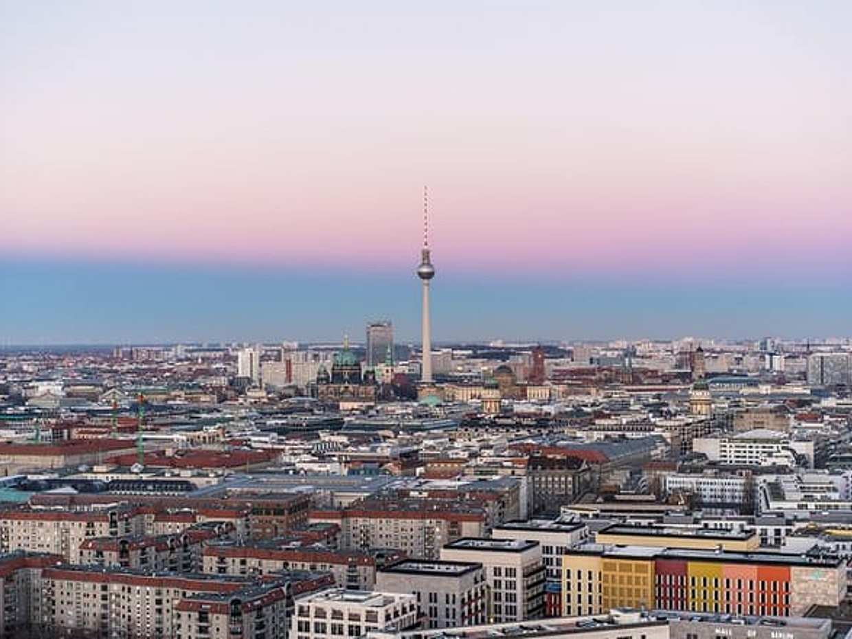From Prague to Berlin, Private Transfer with Sightseeing Stops with Local Driver, photo 2