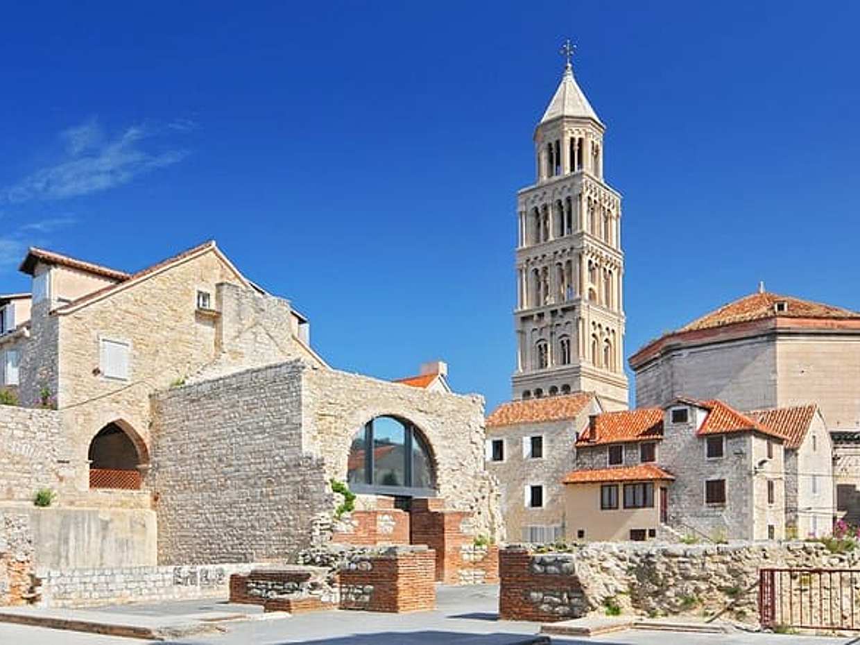 Venice to Split Private Transfer with 2-Hour Sightseeing Stop, photo 2