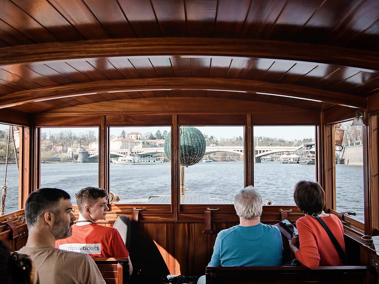 Prague Castle & Canal River Cruise in Czechia, photo 3