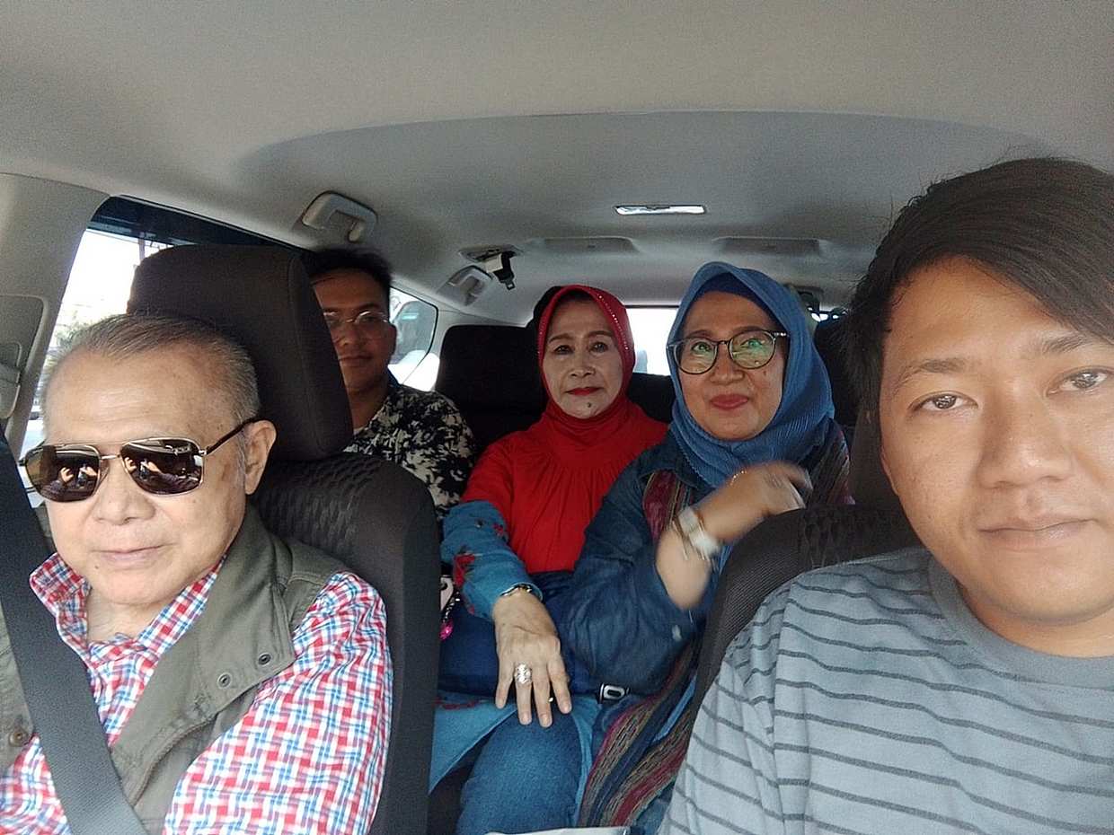 Private Full Day Car Rental with Chauffeur, photo 4
