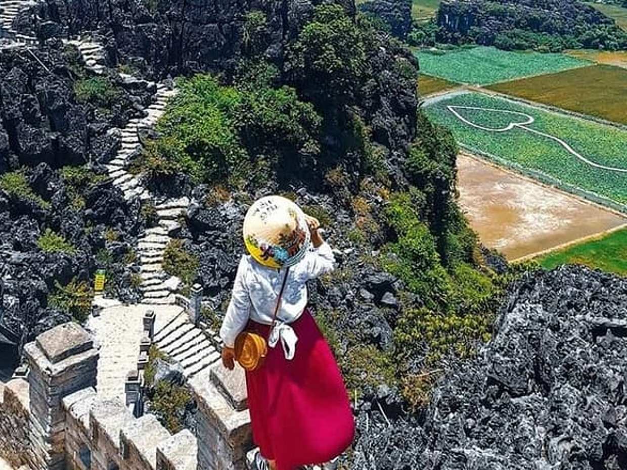 2D1N Discover Hoa Lu - Tam Coc - Mua cave - Bai Dinh - Trang An