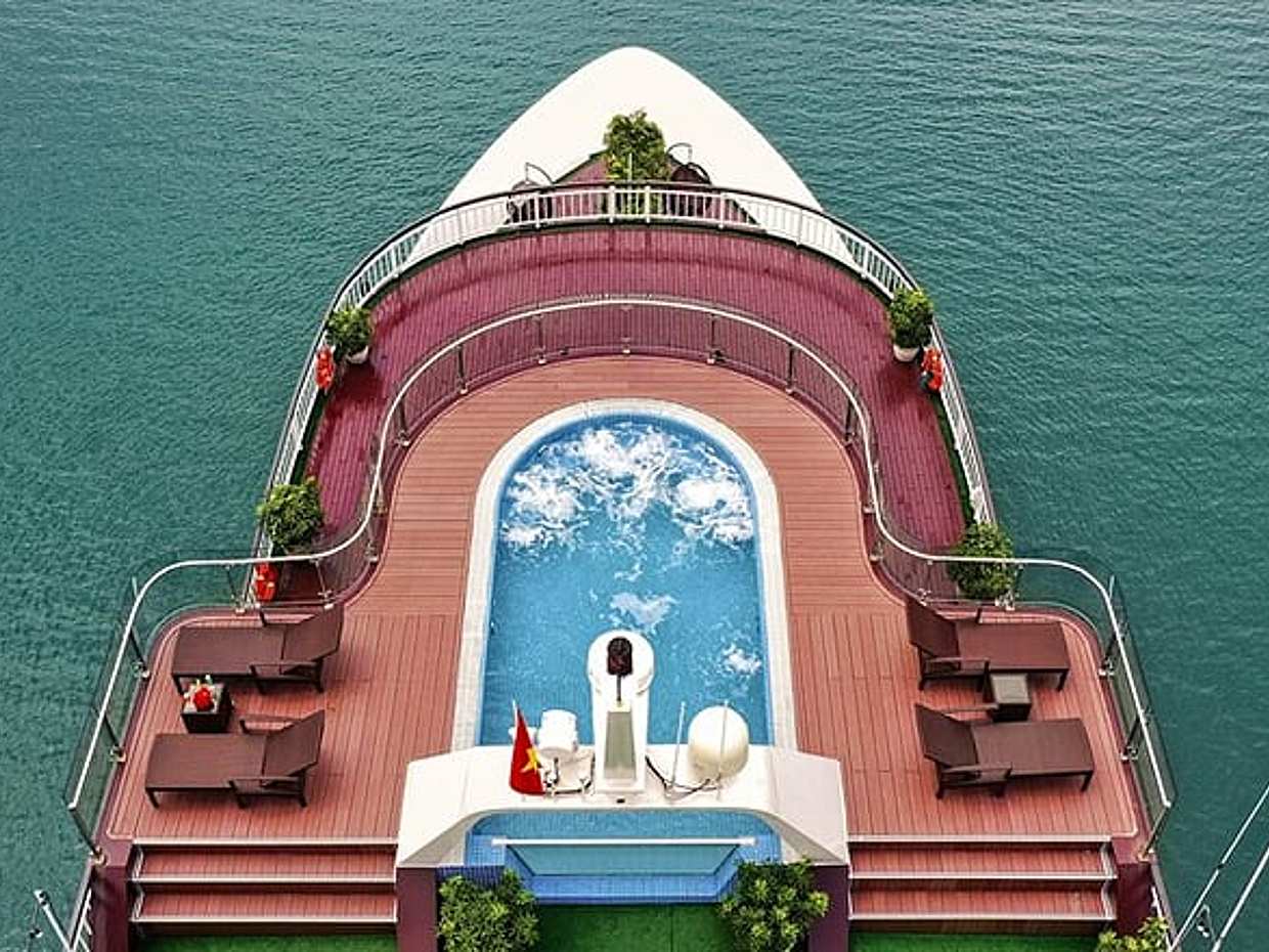 Dora Cruise Luxury Halong Bay Overnight Cruise Transfer Included, photo 3