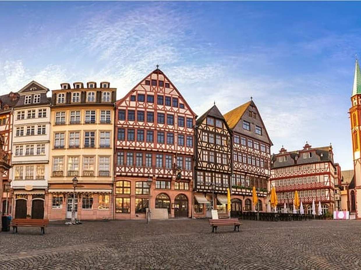 <p>Frankfurt Treasure Quest - Samostatné dobrodružství s hádankami ve starém městě v Německu</p>