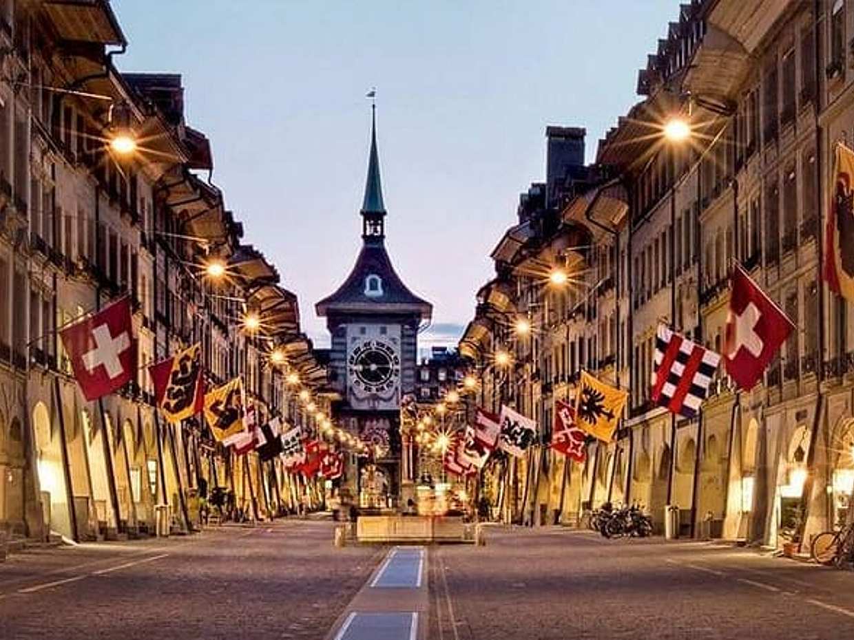 "Explorando Berna: Excursão Privada a Pé de Meio Dia pela Capital Suíça, Suíça", photo 3