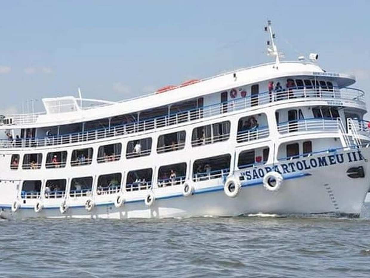 Manaus a Santarém in barca in Brasile