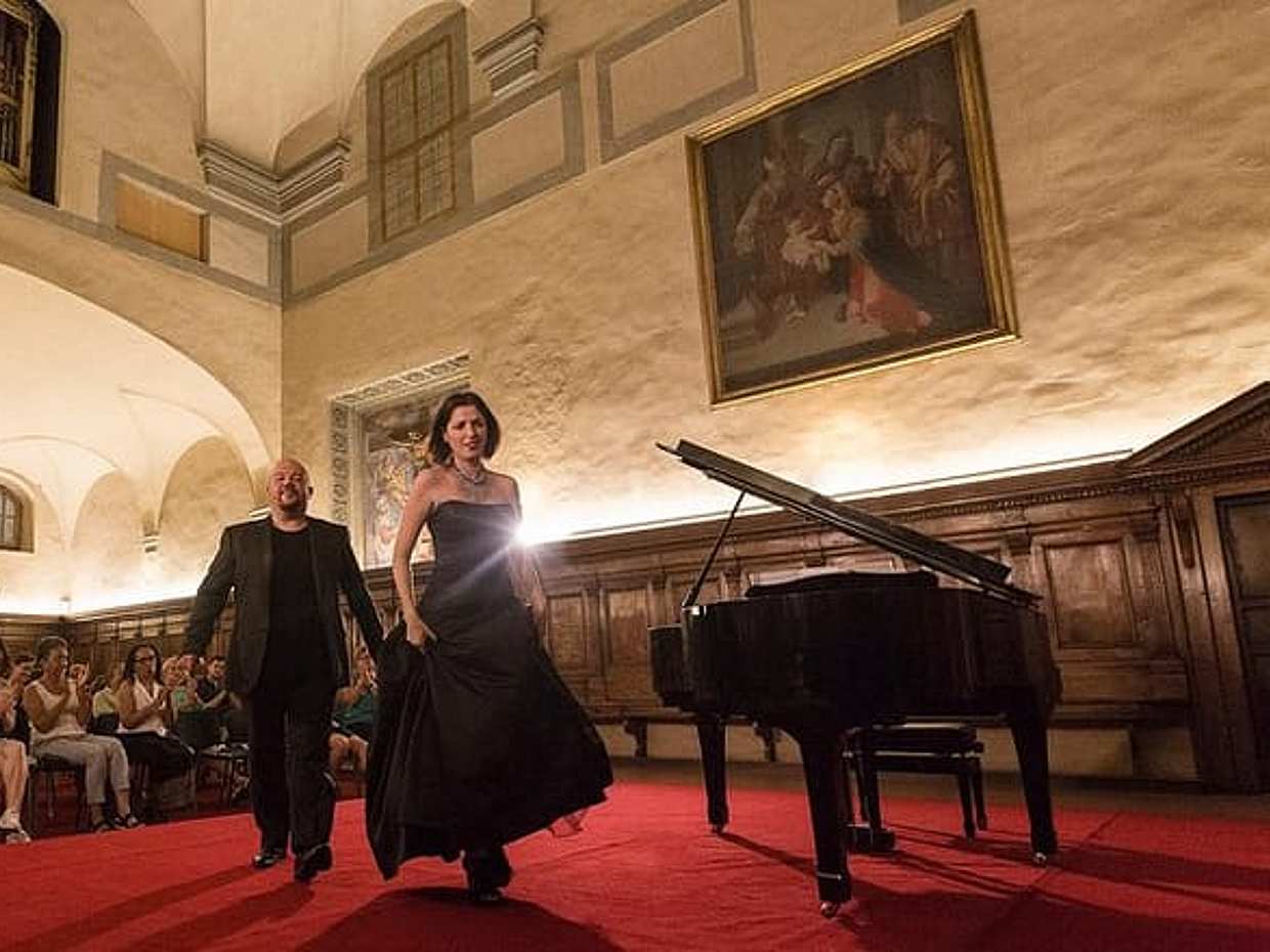 Italian Opera in Santa Monaca Church with Dinner