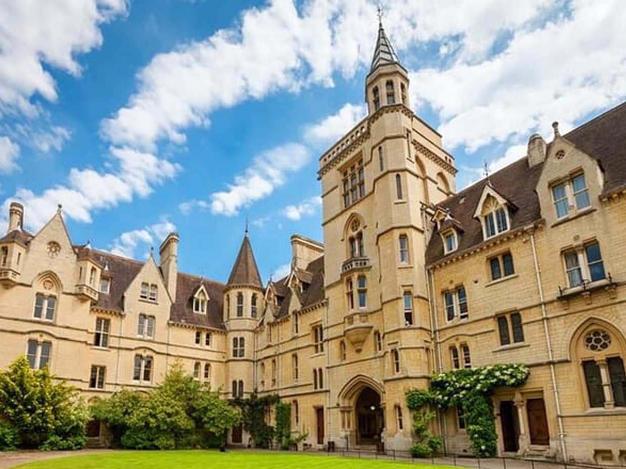 Oxford’s Famous Alumni: Piesza wycieczka z zagadkami i przewodnikiem po Wielkiej Brytanii, Waterperry, photo 5