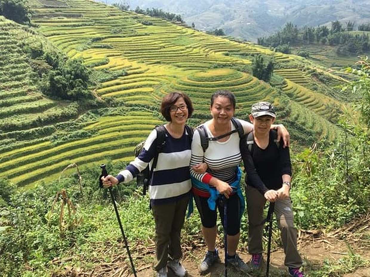 Sapa 2 Days Trek from Hanoi by Shared Bus & Private Tour in Sapa