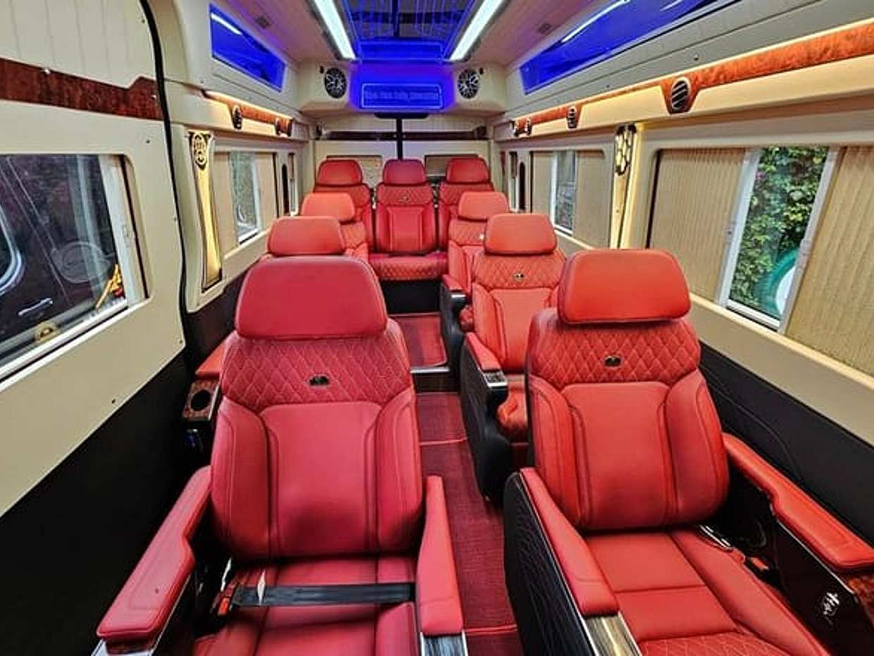 Limousine Bus Ticket From Hanoi to Ninh Binh OR Return, photo 4