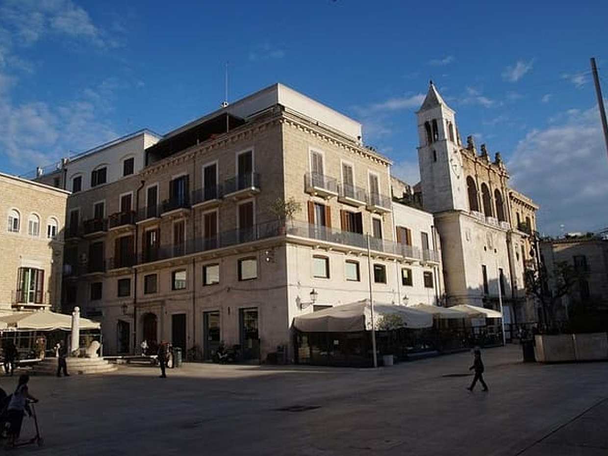 Discover Bari: Old Town, Historic Landmarks & Coastal Promenade, photo 5