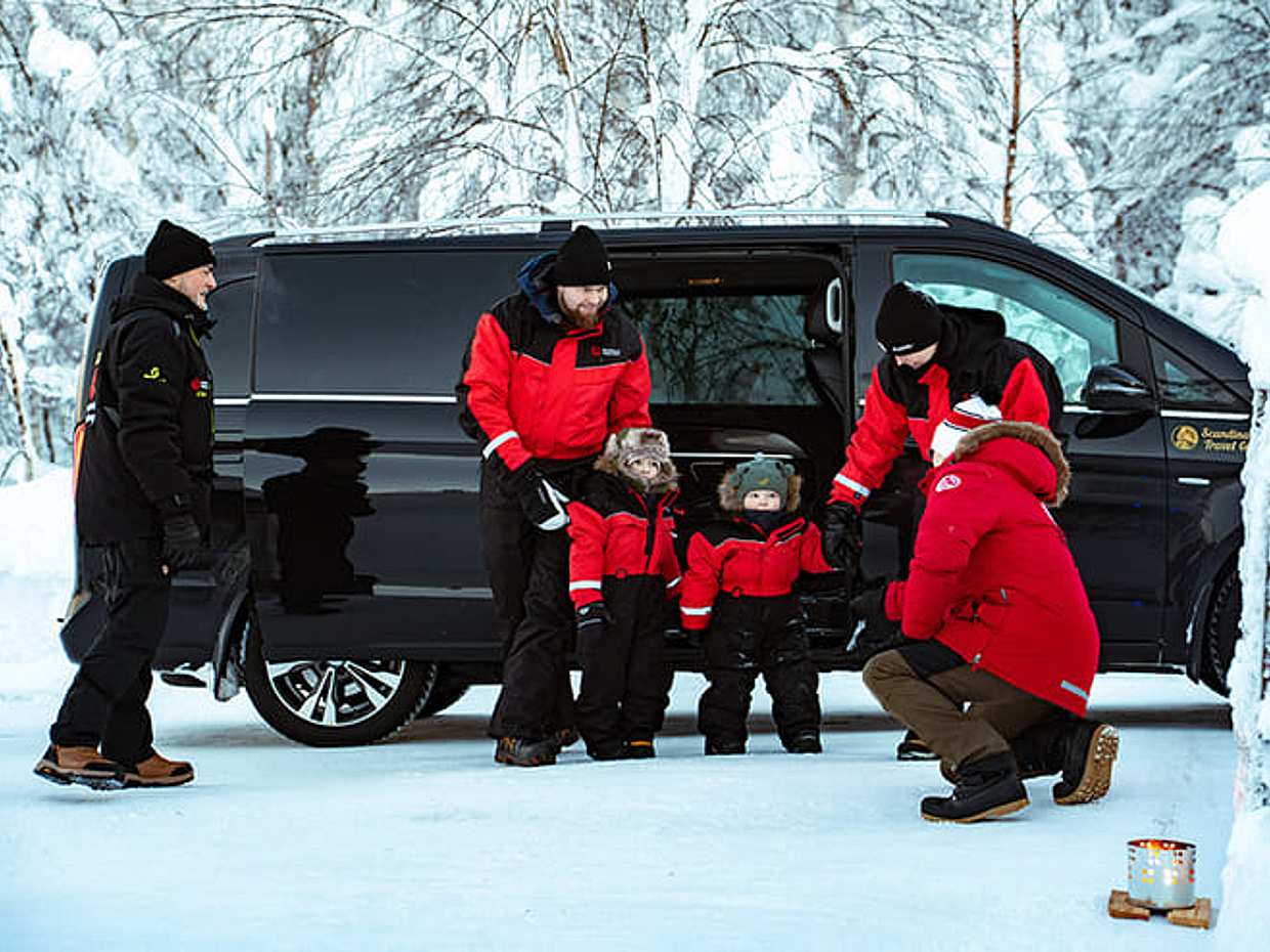 Build Your Own Snow Igloo — winter survival masterclass, Levi, photo 3