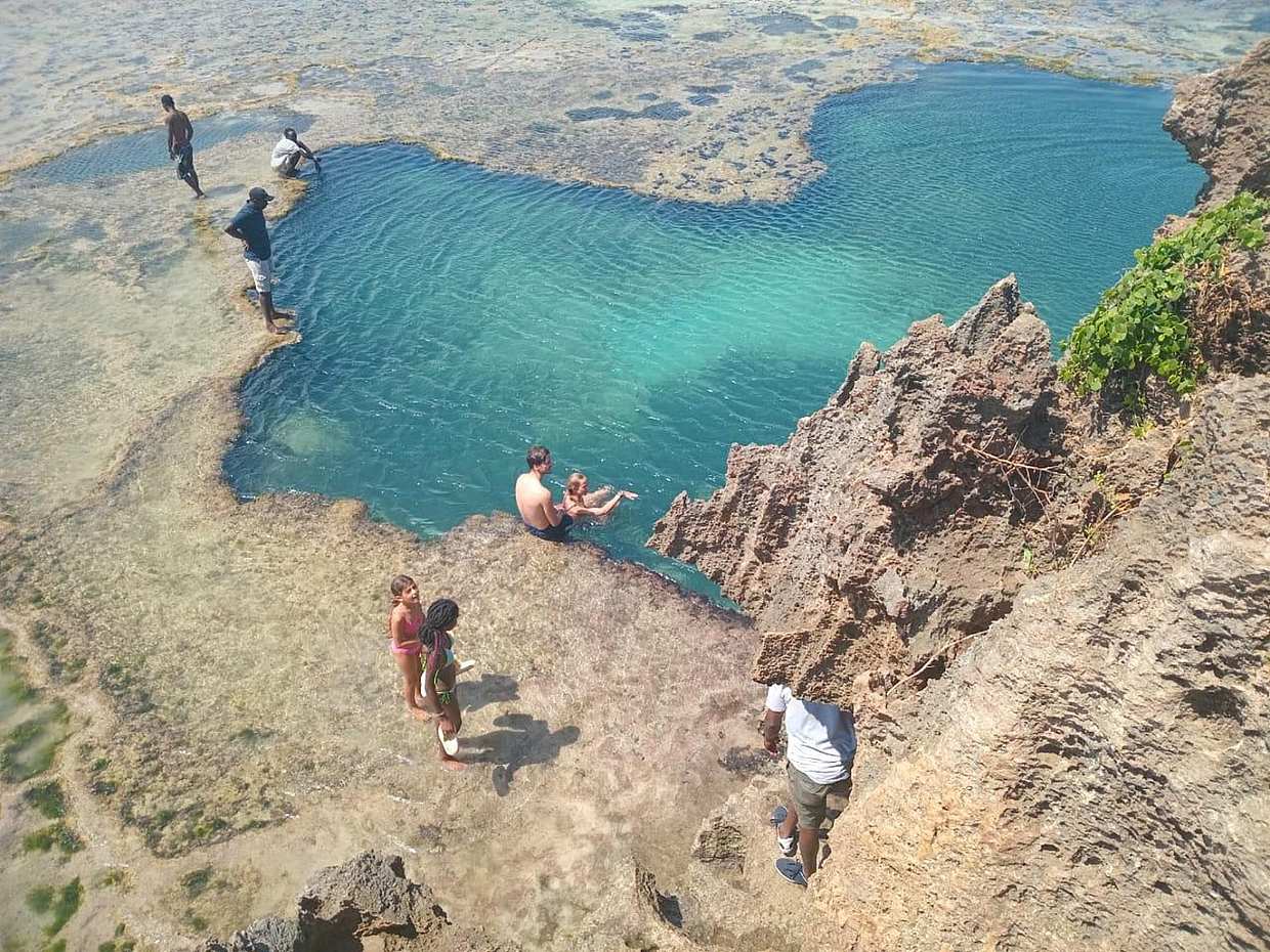 Tiwi: African Pool Entry Ticket in Kenya, Diani Beach