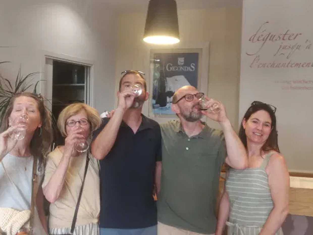 Wine Tasting Tours in Avignon : Châteauneuf du Pape, Gigondas, Séguret, photo 3