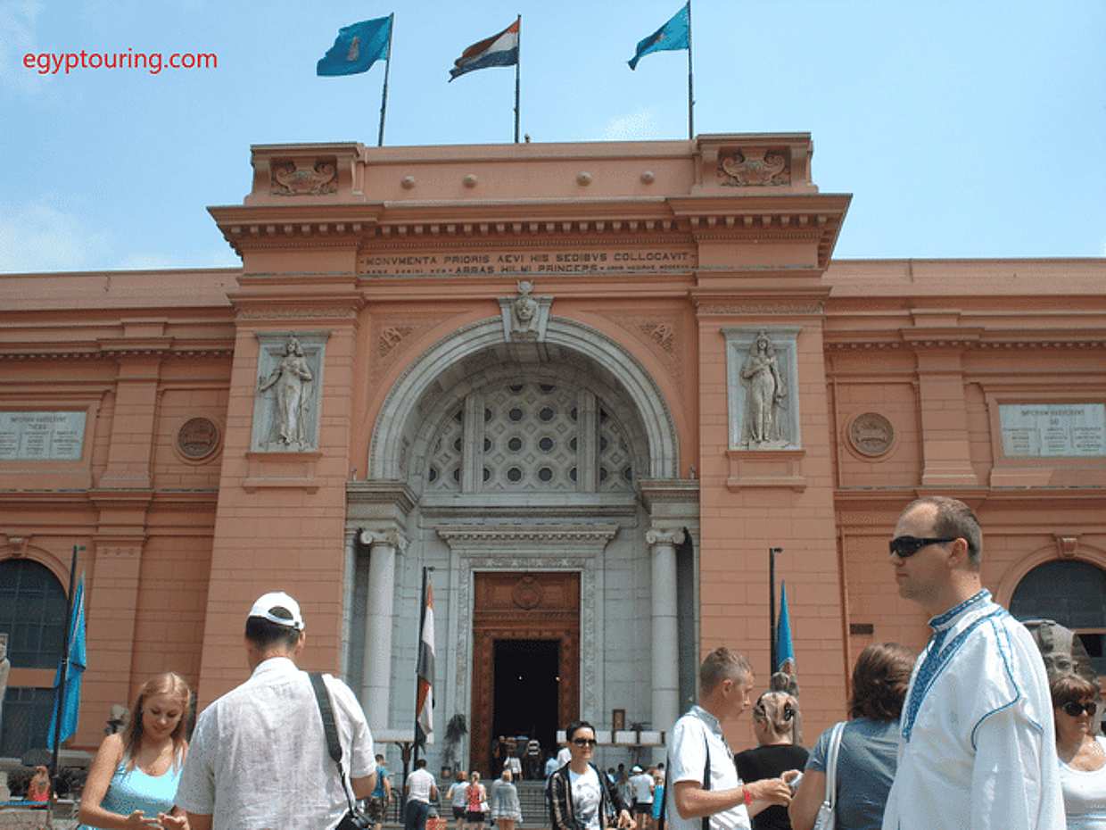 Day Tour to Giza Pyramids and the Egyptian Museum, photo 3
