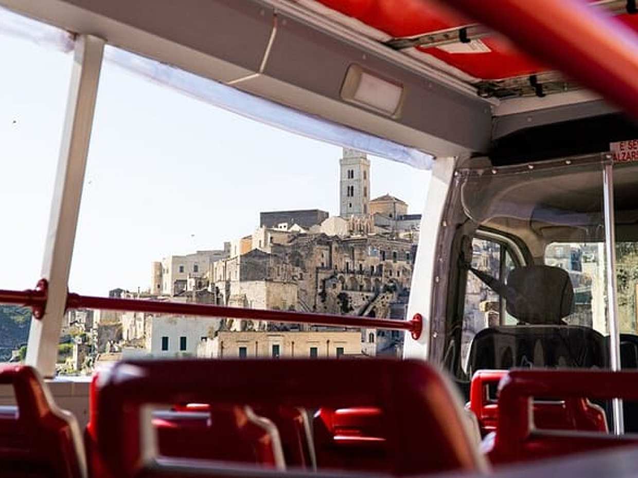 Matera Official Open Bus Tour with entrance to Casa Grotta, photo 3
