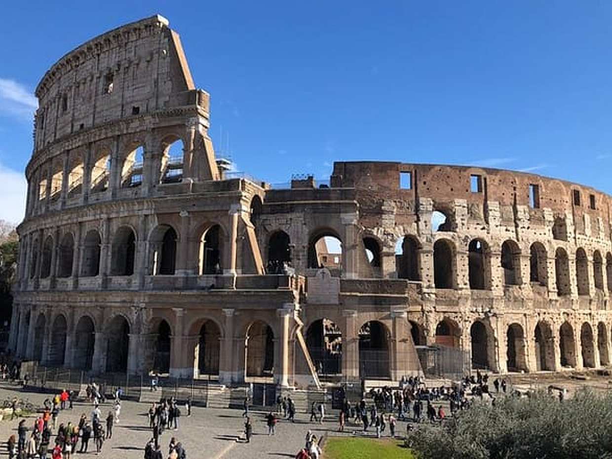 Private Rome Walking Tour from the Colosseum to the Orange Garden, photo 3