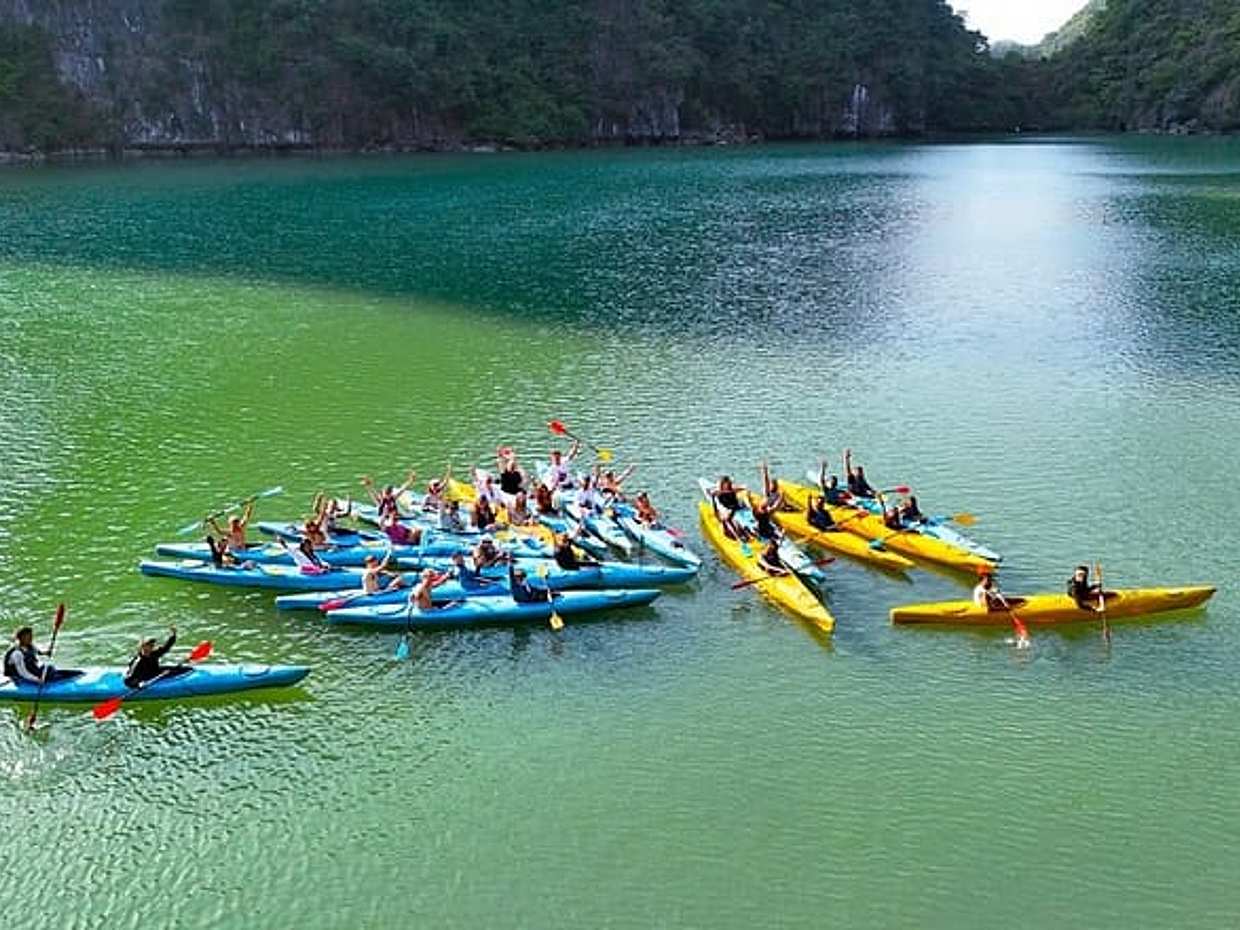 Hanoi/Ninh Binh: 2-Day Adventure Cat Ba National Park, Lan Ha Bay
