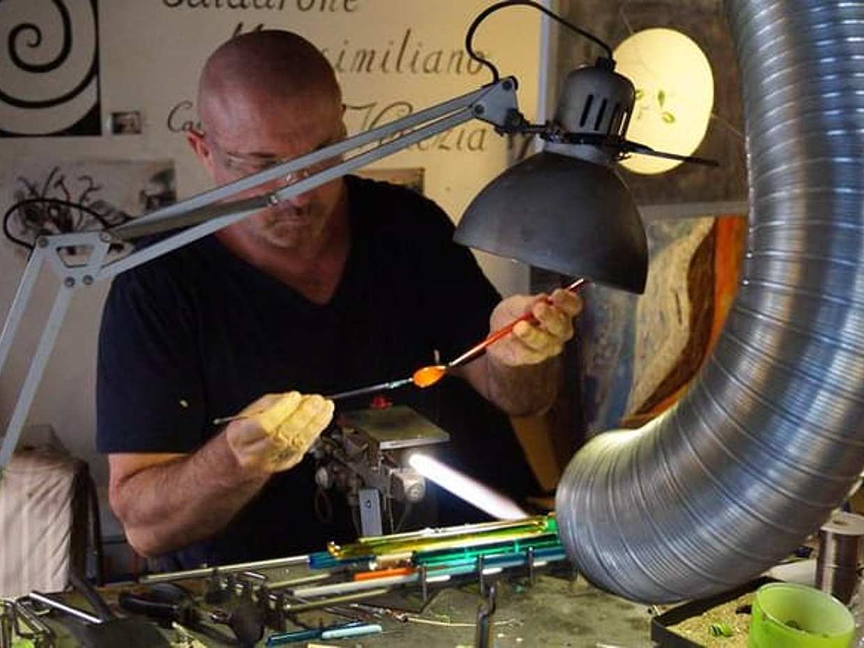 Private Glassmaking Lesson with a Master Artisan: Create Your Own Piece of Glass, photo 2